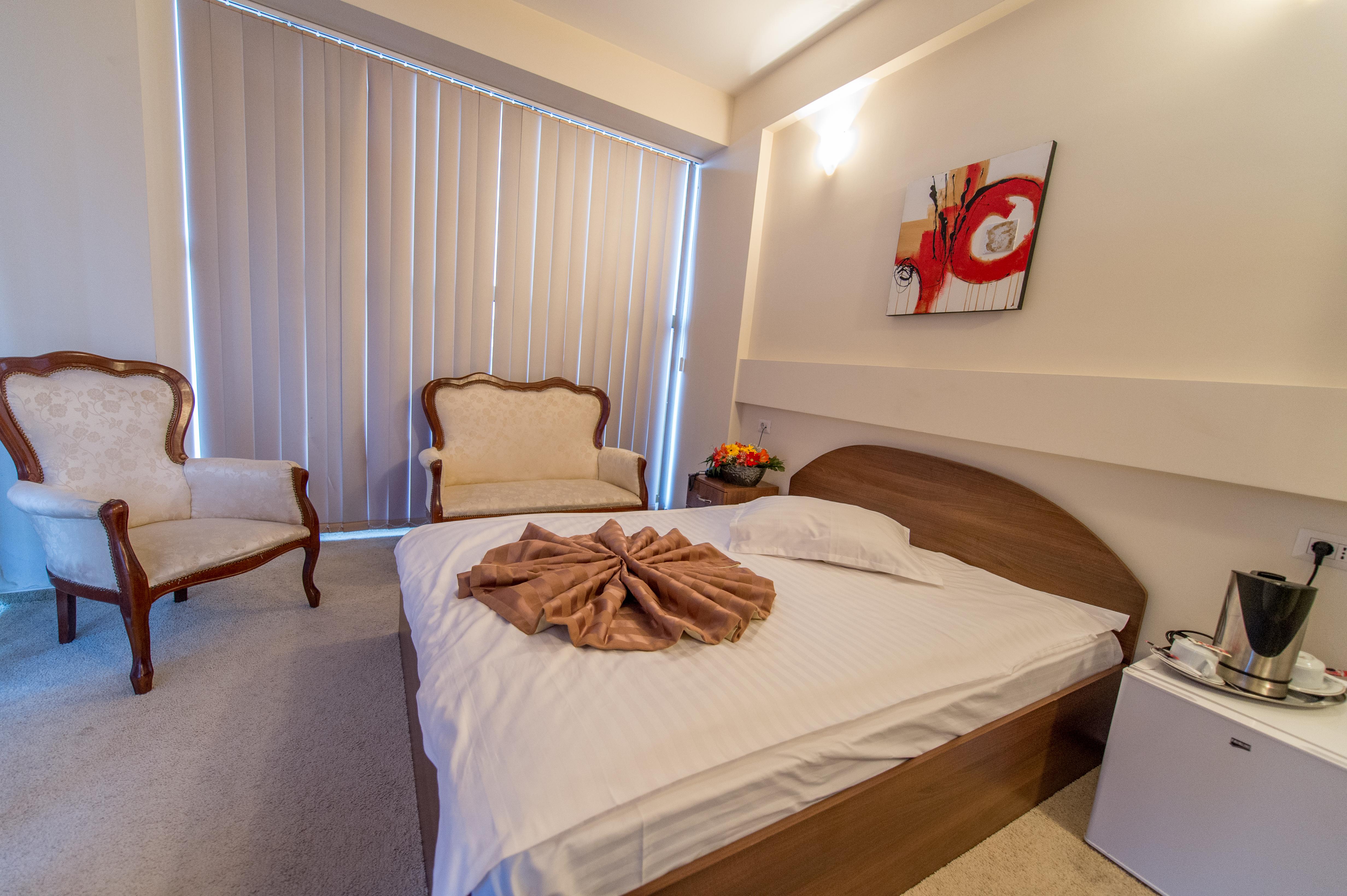 Hotel Rexton Craiova Eksteriør billede