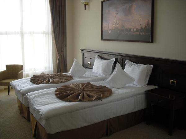 Hotel Rexton Craiova Eksteriør billede