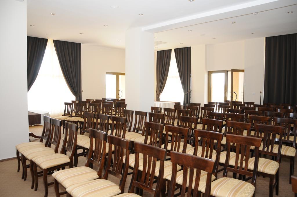 Hotel Rexton Craiova Eksteriør billede