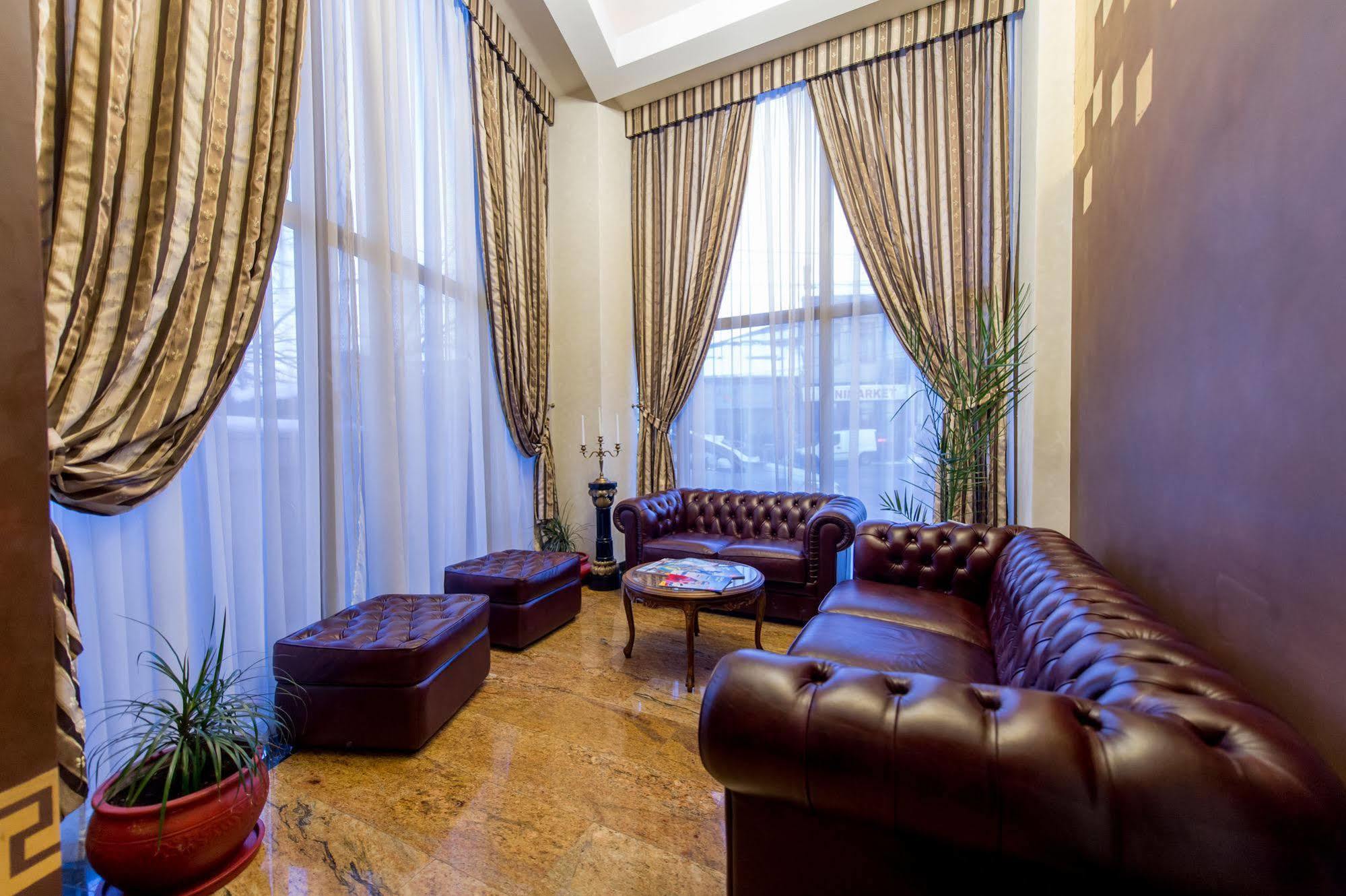 Hotel Rexton Craiova Eksteriør billede